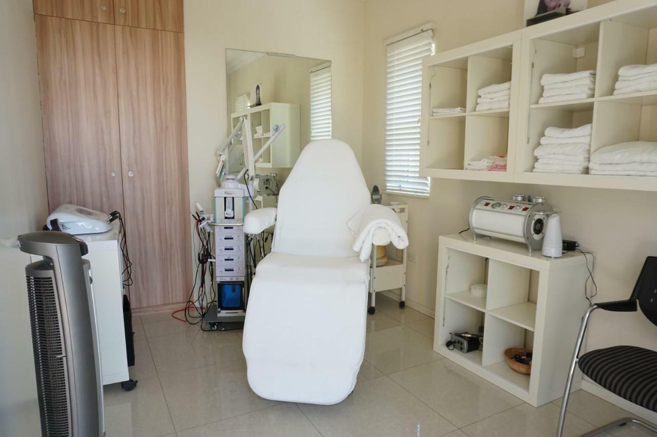 Self Contained Apartment With Private Kitchen Higher Heights, Barbados Christ Church Eksteriør bilde